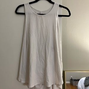 Lululemon White Tank Size 10-12 (no tag)